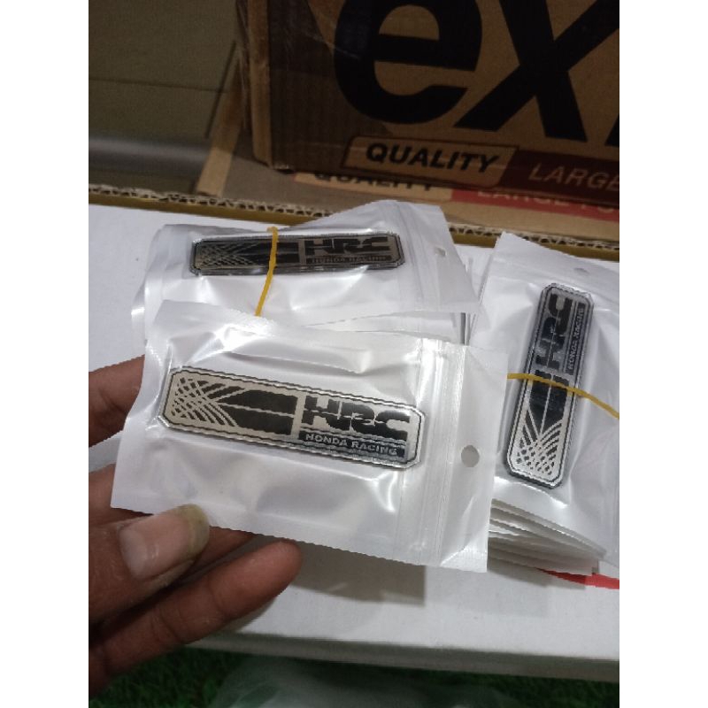 Emblem cover filter HRC bahan akrilik