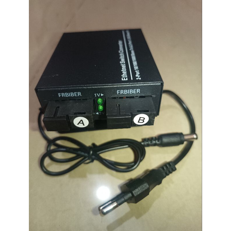 HTB 2FO 4LAN AB Gigabit 1000Mbps Media Converter + Adapter