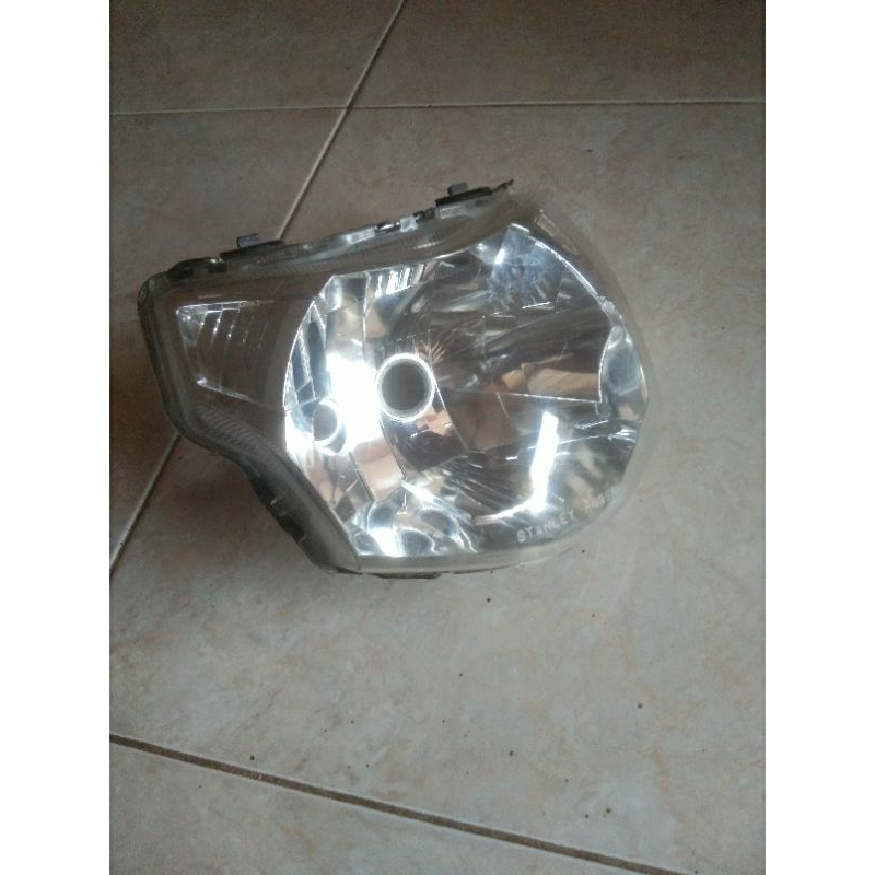 lampu depan/repektor depan vega zr original