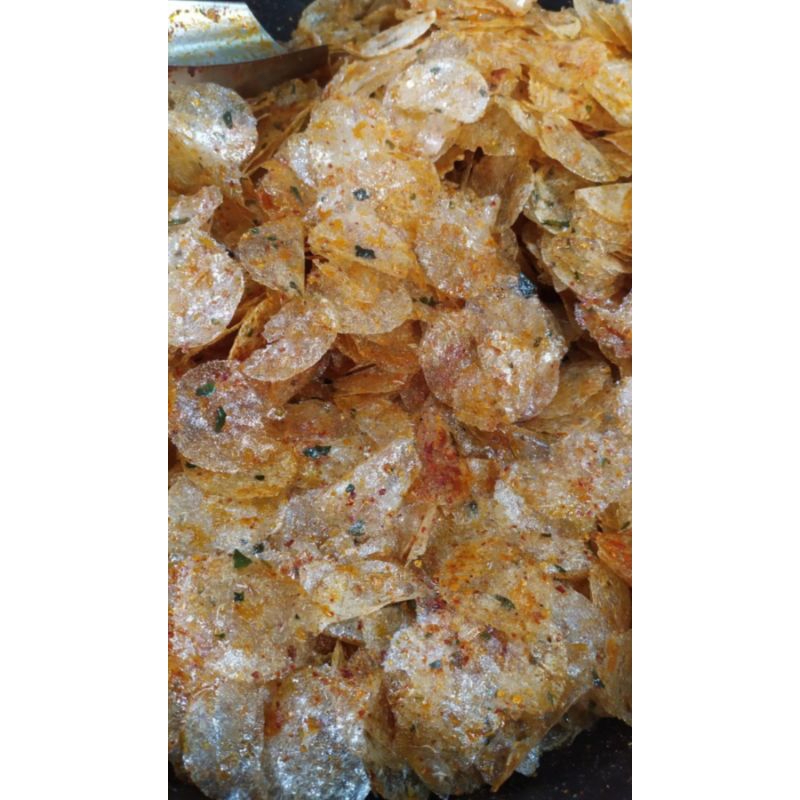 

Seblak kering keripik kaca/kripca bumbu chili oil pedas ori daun jeruk