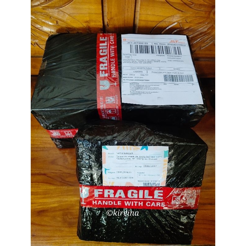 

Ekstra Dus dan Bubblewrap agar Barang Aman Sampai Lokasi / Ekstra Order Dus dan Bubblewrap