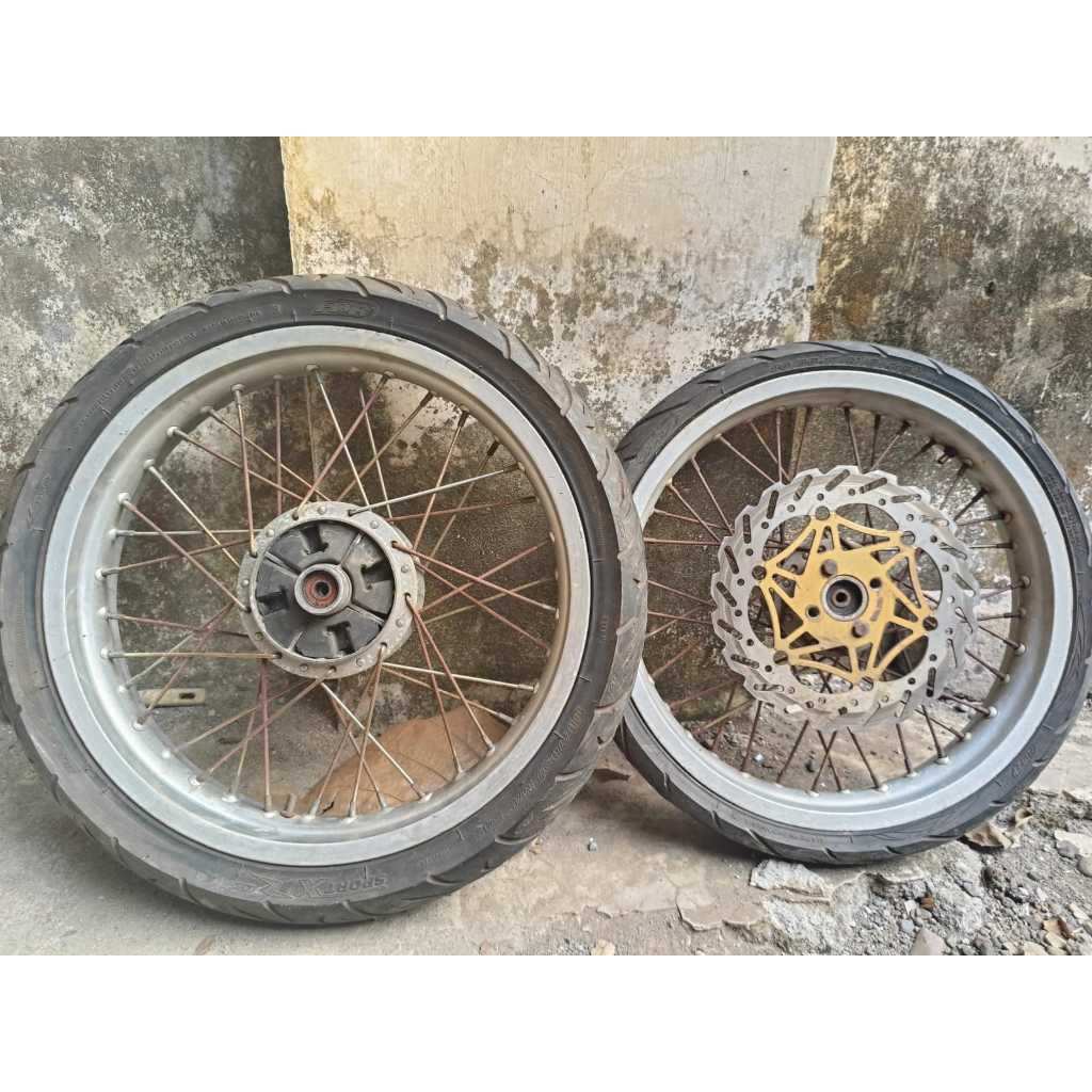 VELG SET TAPAK LEBAR ROSSI 17-215/250 PNP SUZUKI SATRIA,SHOGUN 125,SMASH DLL
