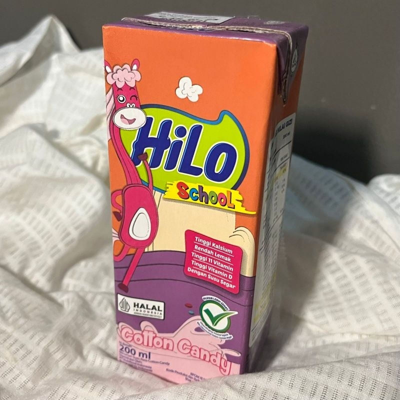 

Hilo School Susu UHT 200 ml