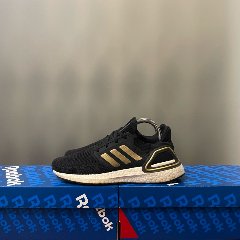 40 - Sepatu Adidas Bekas Second Adidas Ultra Boost UltraBoost 20 Gold Metallic Bekas Second