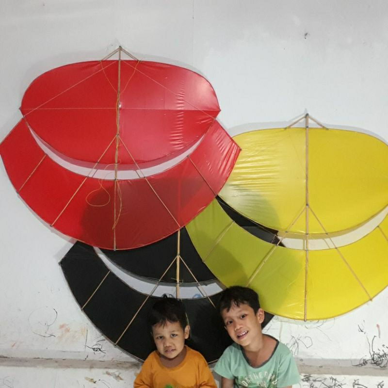 layangan pegon motif polos