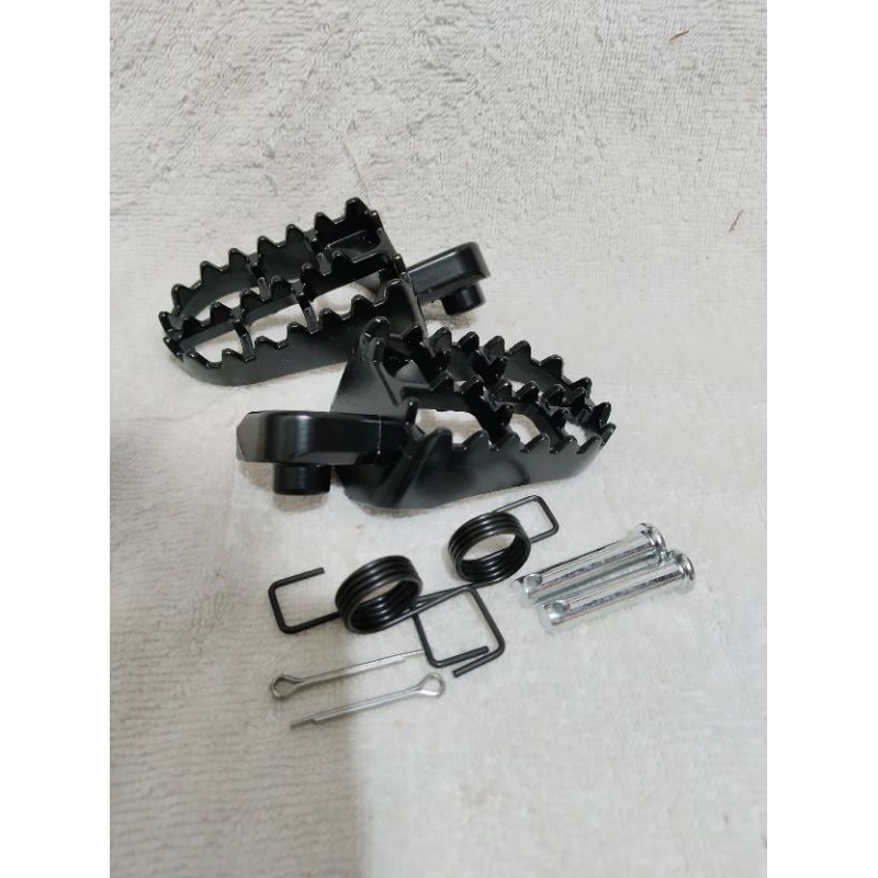 footstep depan gerigi klx 150 step depan gerigi klx 150 injakan kaki depan klx 150 pedal kaki klx 15