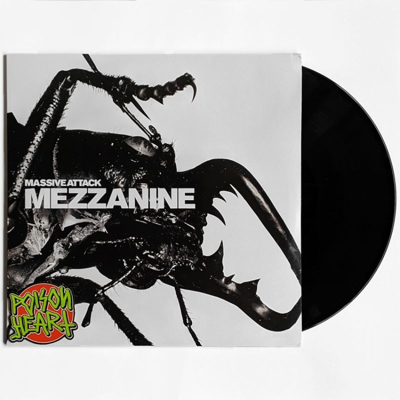 Vinyl Piringan Hitam Massive Attack - Mezzanine (2LP)