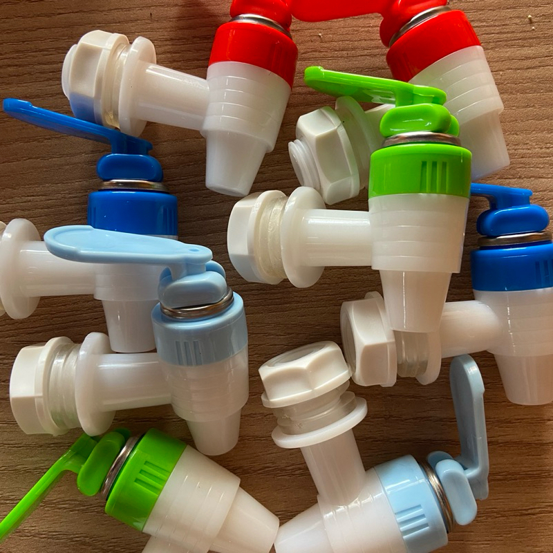 kran galon / kran saja / kran galon air minum / kran pokemon / keran galon