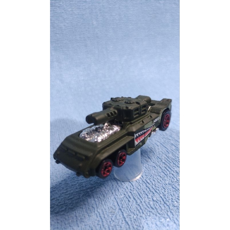 Hotwheels Tank Invader