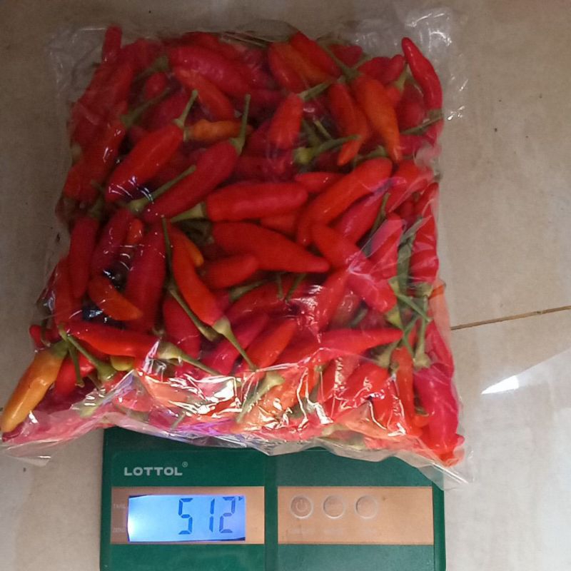 

cabe fresh dari petani 500 gr