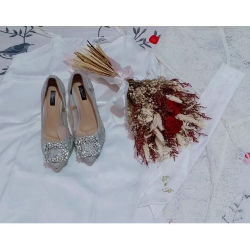 PRELOVED SEPATU WEDDING SIZE 37