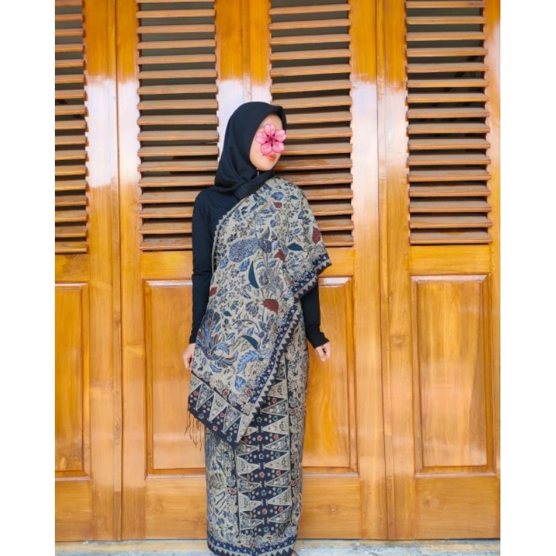 Batik Sarung Selendang Paris Motif Merak