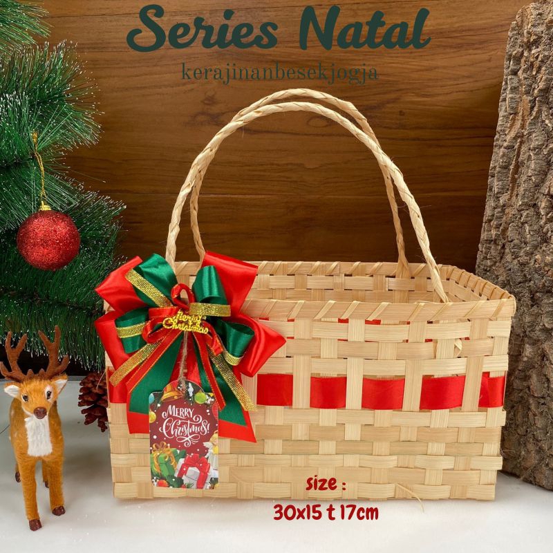 

SERIES NATAL | TAS ANYAMAN RUMI 15x30 NATURAL PITA FREE HANG TAG MUAT TOPLES BULAT 500GR 2-6PCS | hampers natal bingkisa goodie bag