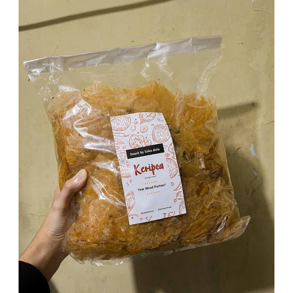 

KERIPIK KACA PEDAS DAUN JERUK 1KG, snack by suka.dulu