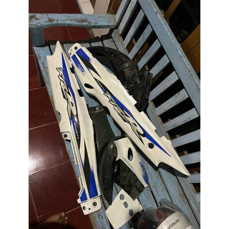 body set halus fizr original selebor depan pakai yamaha 125ZR
