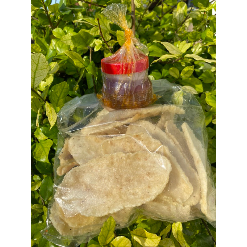 

pek empek khas pantura pasean free sambal ( gambar sambal hanya contoh )