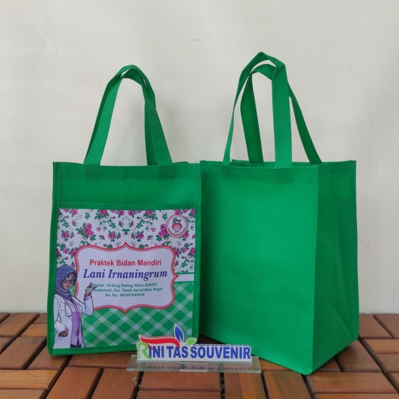 

TAS SOUVENIR BIDAN KANTONG TAS PARTUS BIDAN TAS KANTONG KAIN