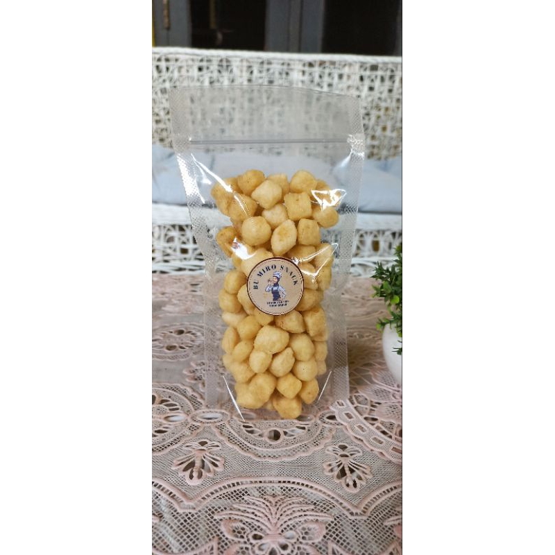 

Endog lewo bantet cemilan khas garut,,kemasan hemat..