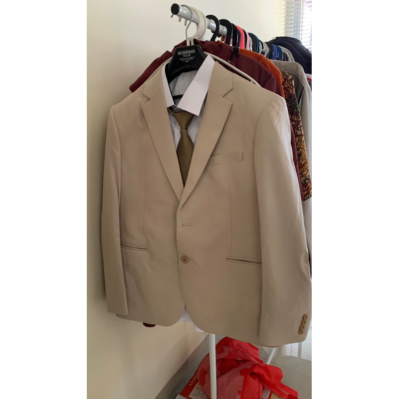 Jas pria setwarna nude cream size S