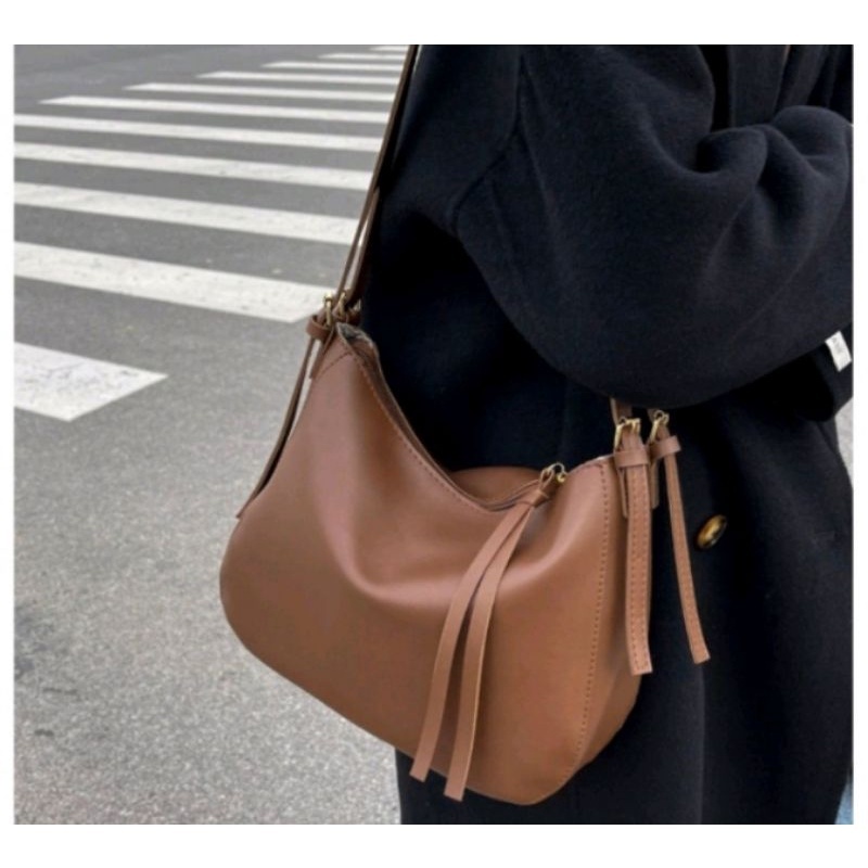 Tas bahu wanita kulit asli - Tas hobo wanita