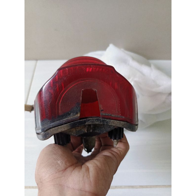 stoplamp atau cover lampu belakang rk cool