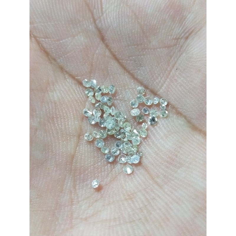 Asli Natural Berlian Eropa -+ 0,01 crt dan 0,01,5 crt / 1,3 mm dan 1,5 mm / gugur  100 dan 80