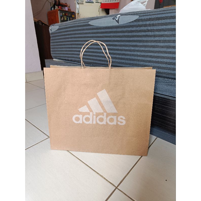 paper bag totebag adidas or1