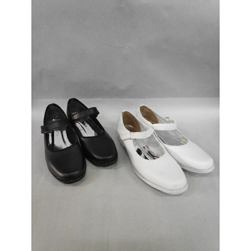 Sepatu Pantofel Wanita by Neo Livia  -- Sepatu Paskibra Wanita - Sepatu Sekolah Wanita - Sepatu Mary