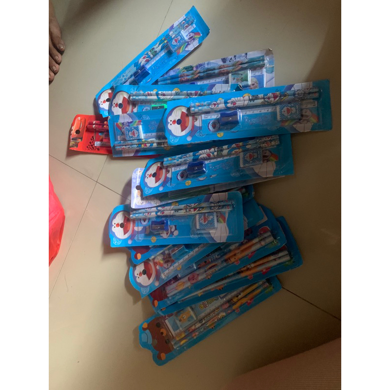

set pensil