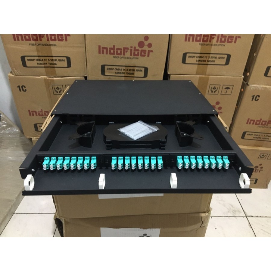 OTB 48 core LC multimode OM3 rackmount sliding