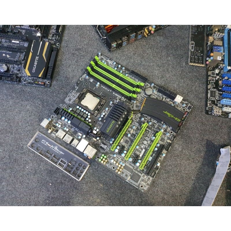 MAINBOARD GIGABYTE SNIPER G1 X58 PROCESSOR I7 960