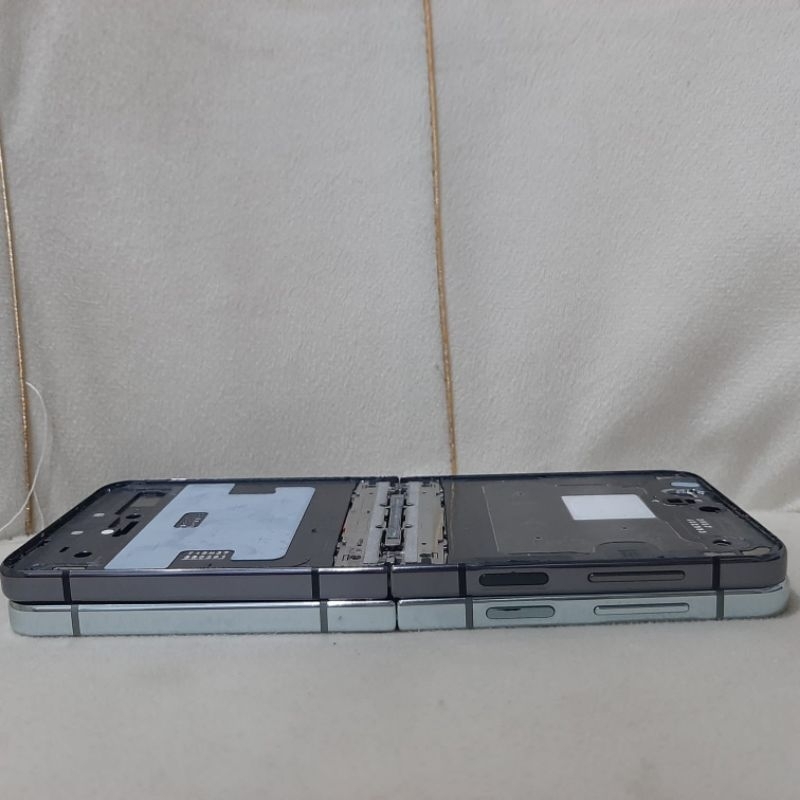 Frame Samsung Galaxy Z Flip 5