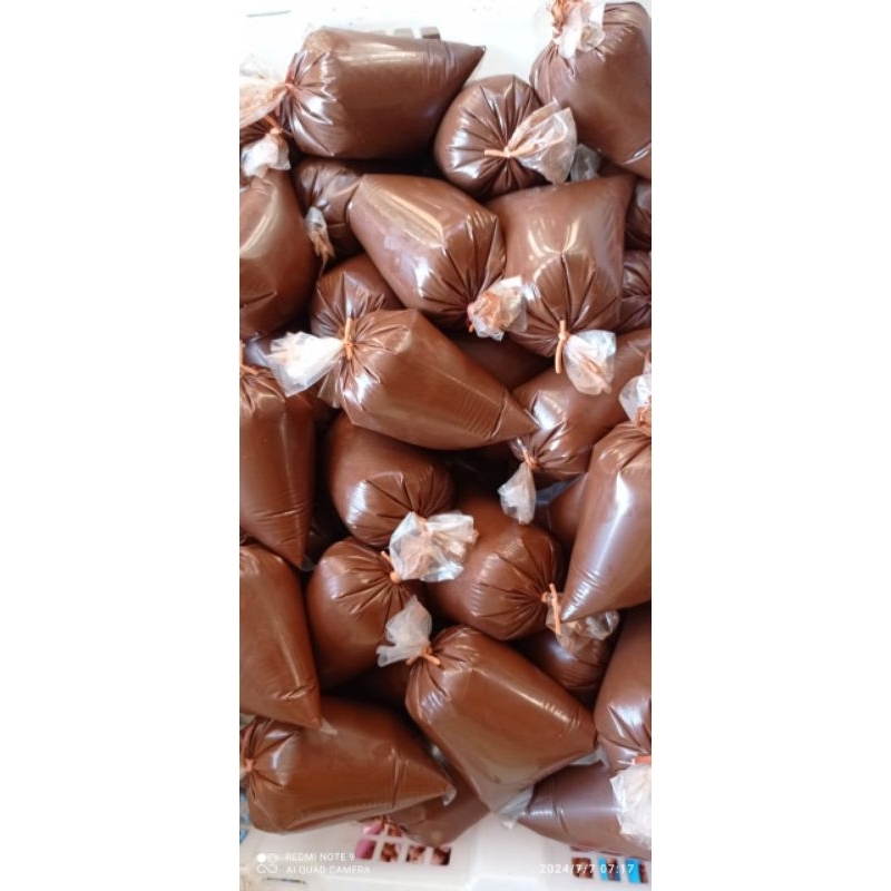 

COKLAT LUMER SELAI COKLAT GLAZE OLESAN ROTI