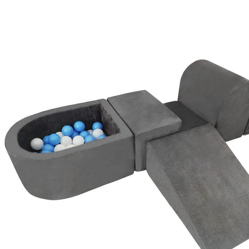 Mainan anak wahana playground edukasi lengkap ada mandi bola dan perosotan anak