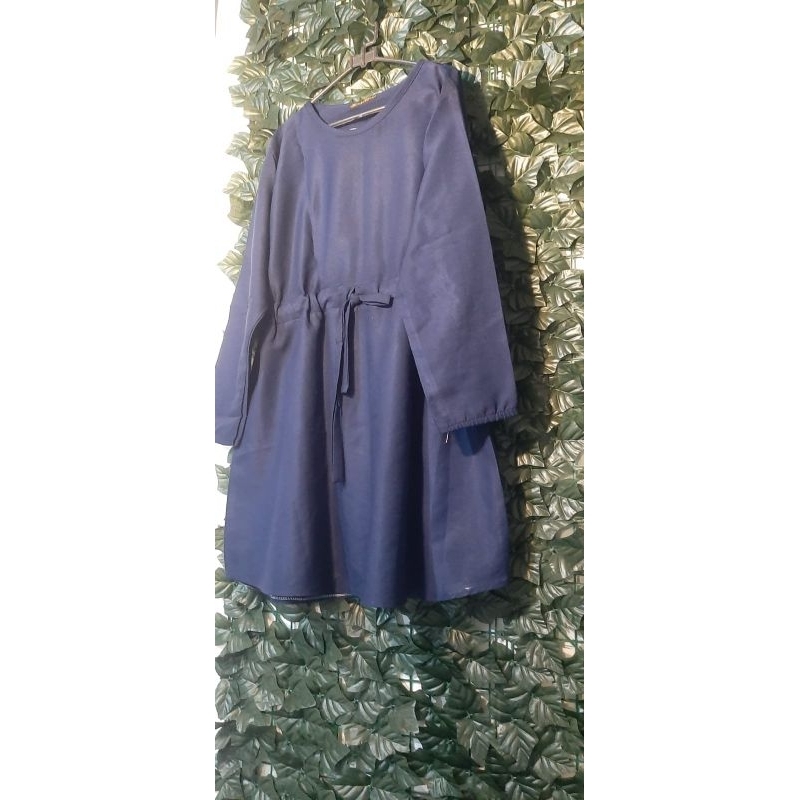 Preloved tunik biru dongker / navi muslim