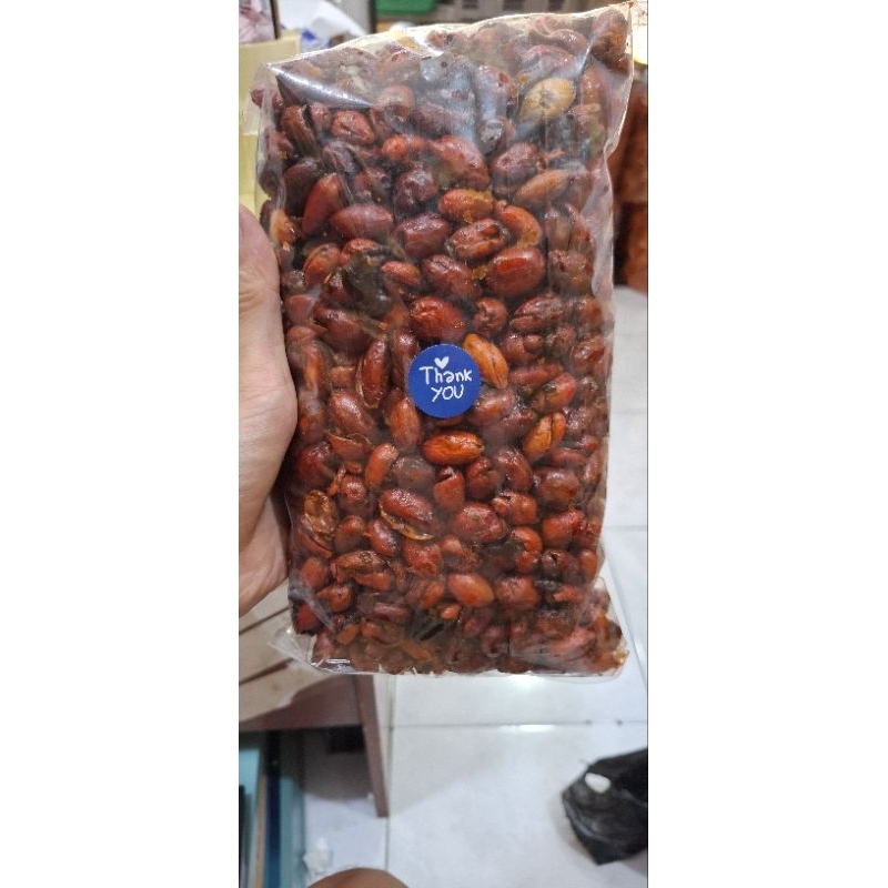 

kripik kulit melinjo pedas manis