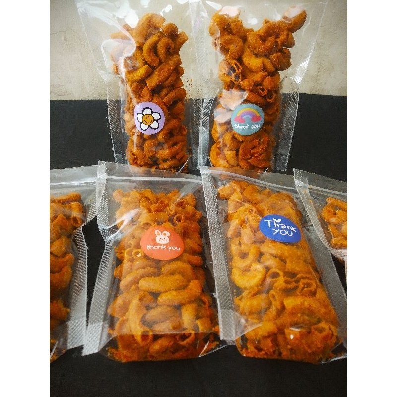 

makaroni balado daun jeruk