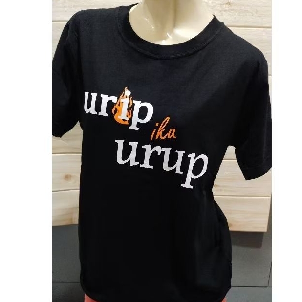 kaos katun urip iku urup