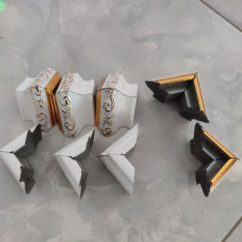 Kaki-kaki Kotak Hantaran Frame Fiber Satuan