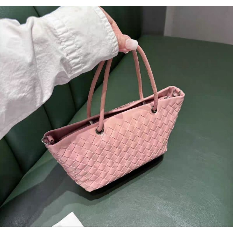 Tas Tote Kulit Anyam Kualitas Premium Bisa Selempang