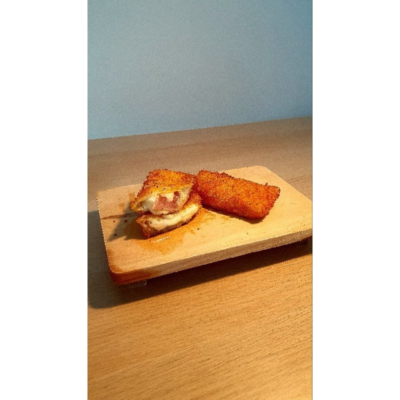 

RISOL PORK BACON MAYO PREMIUM/ RISOLES BABI ASAP MAYONAISE