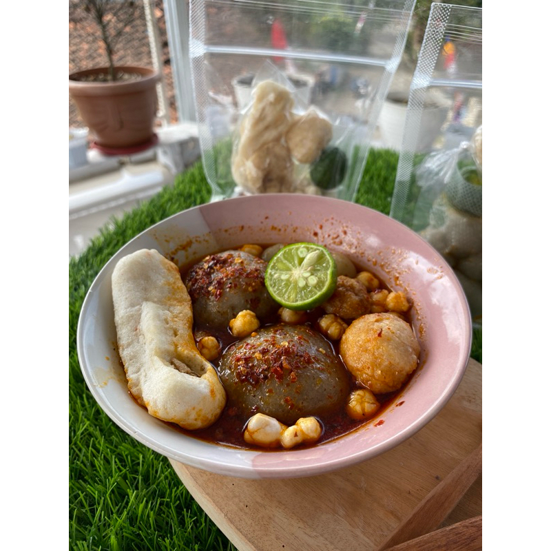 

Baso Aci Isi Jando, Kuah pedas seger Chili oil