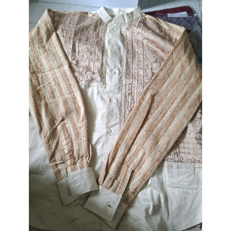 Vest Buttonscarves Benang Jarum Aiden