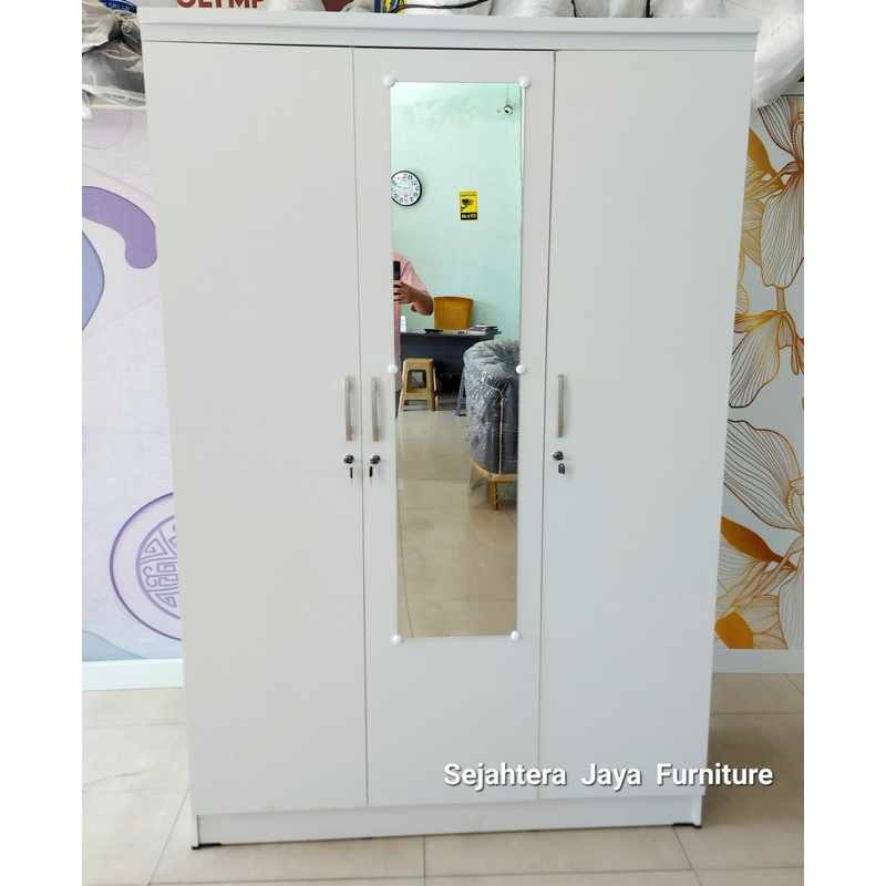 PROMO Lemari 3 Pintu Minimalis + Kaca