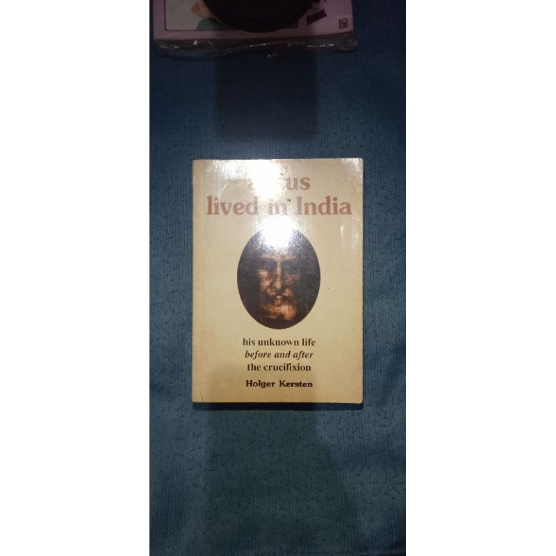 ( preloved  ) buku jesus lived in india original
