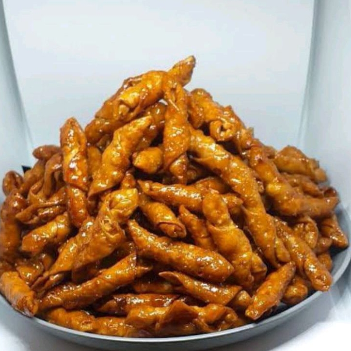 

500 Gram Kacang Sembunyi Manis / Kacang Sembunyi Karamel