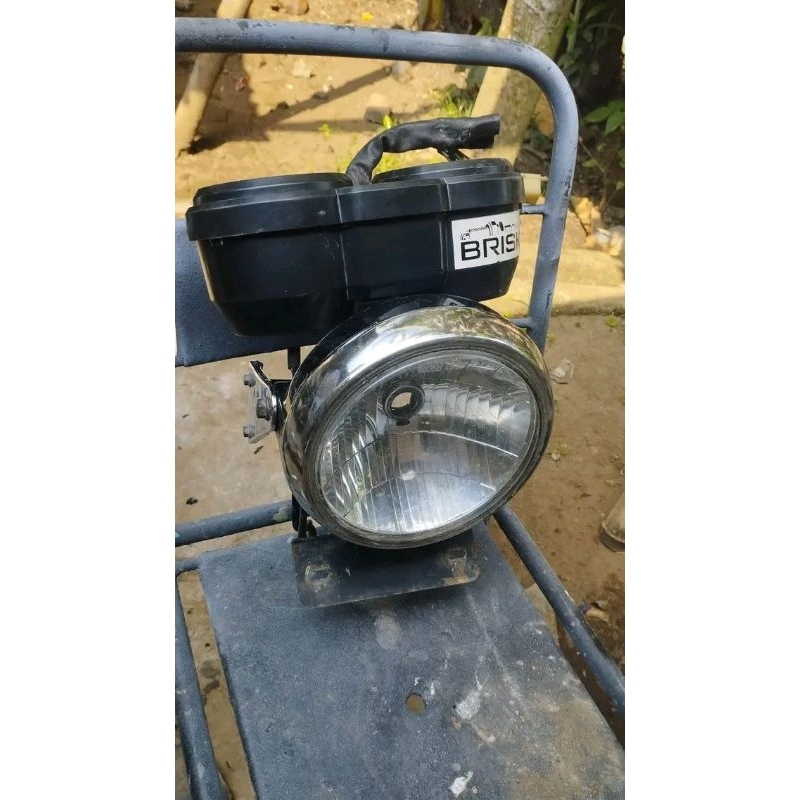 LAMPU DEPAN MEGAPRO PRIMUS SET SPIDOMETER ORIGINAL