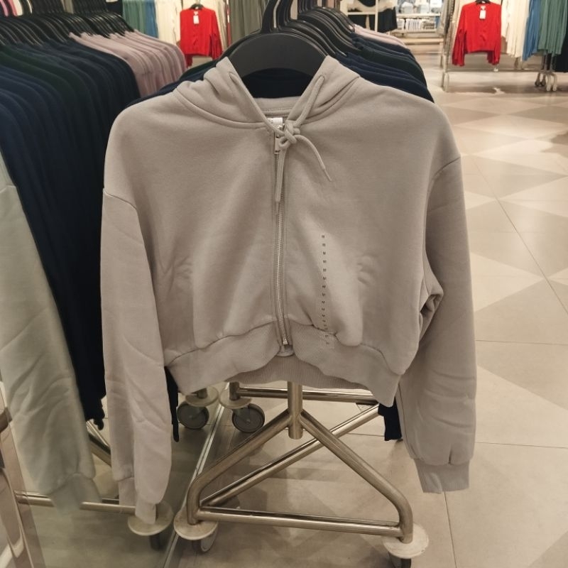 Hoodie Zipper H&M Woman Crop Jastip
