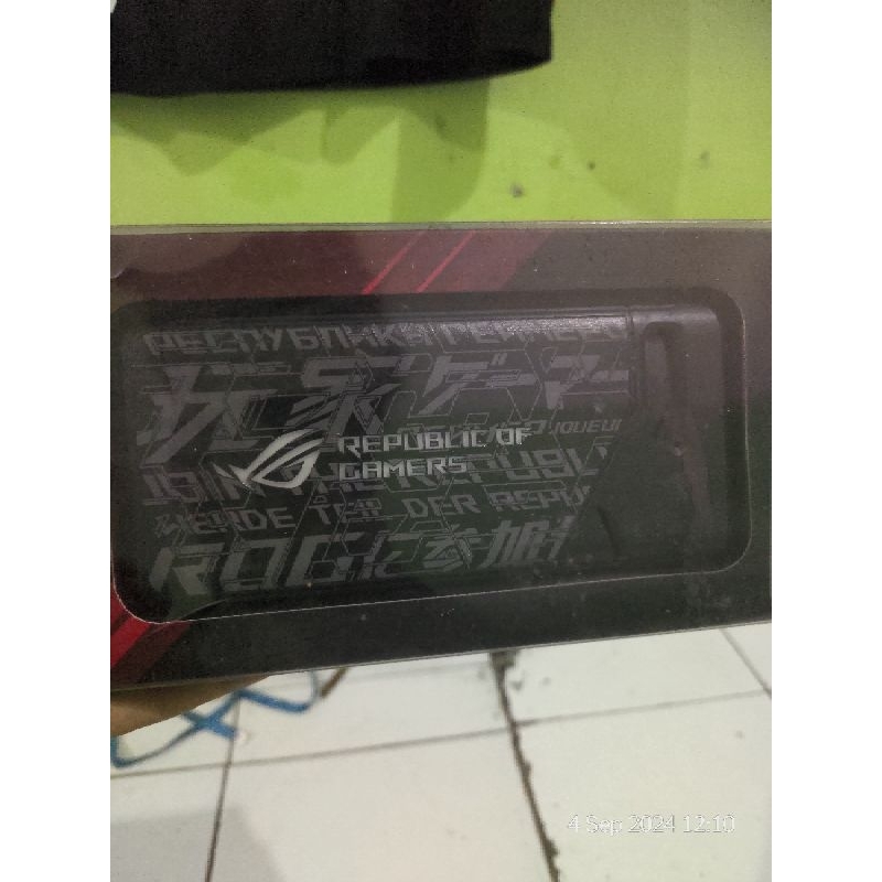 Rog 2 lightning case limited