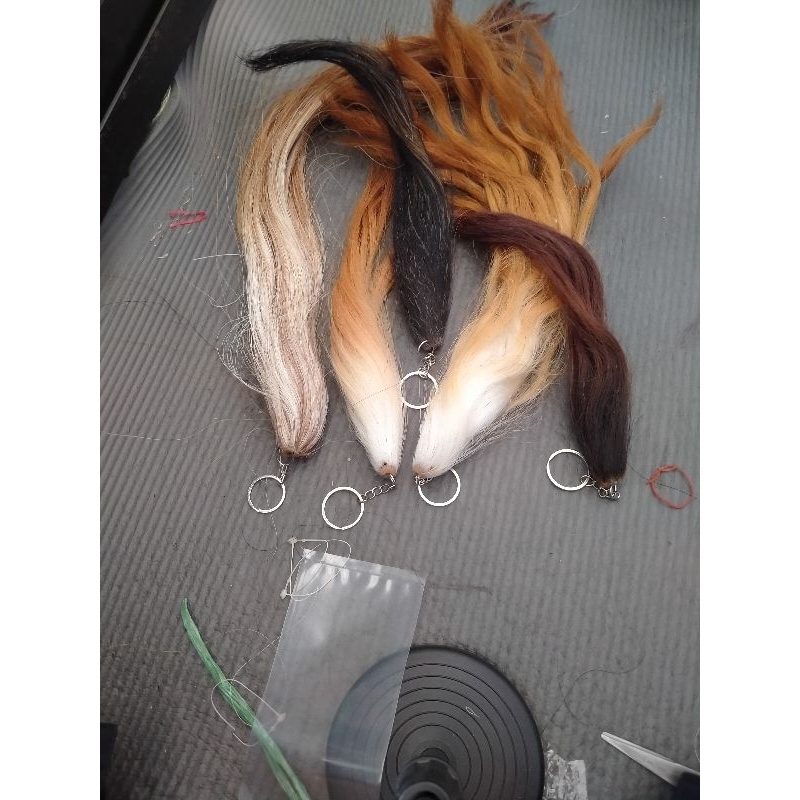 Ekor Sapi Gantungan Kunci